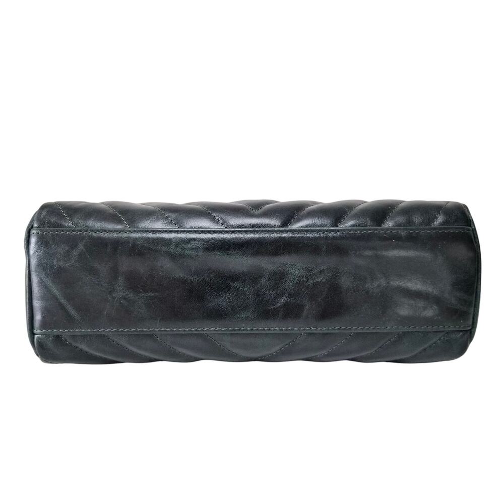 Chanel Dark Green Chevron Hampton Flap - Picture 5 of 8